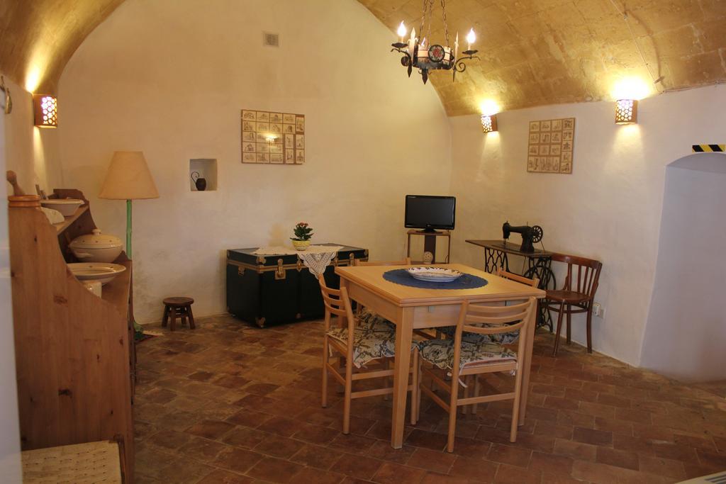 Casa Vacanza Il Fontanino Nel Cuore Dei Sassi Matera Pokoj fotografie